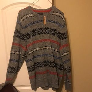American Eagle Sweater